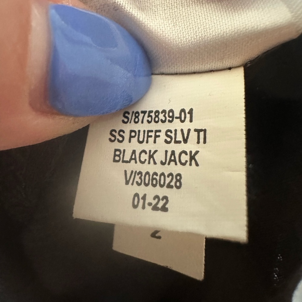 Old Navy 100% Cotton Blouse Black Puff Sleeve Open Tie-Back Swing. Size small. - Picture 15 of 15